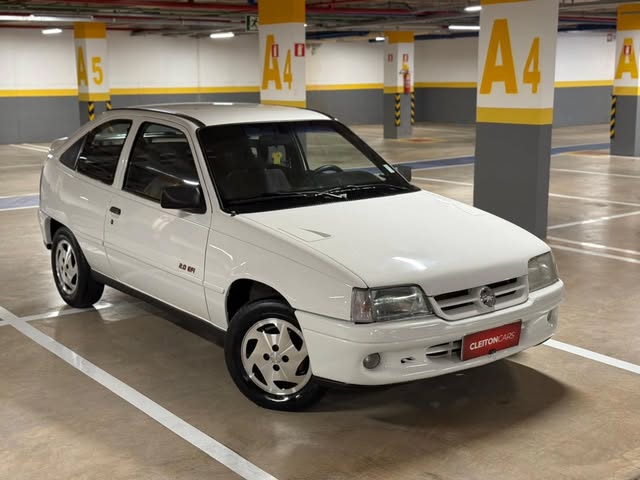 CHEVROLET KADETT SPORT 2.0 EFI - Imagem 2