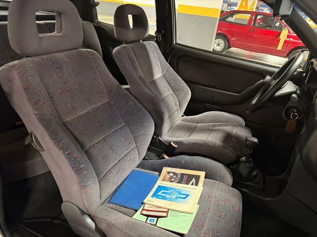 CHEVROLET KADETT SPORT 2.0 EFI - Imagem 14