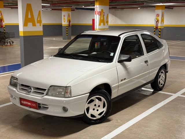 CHEVROLET KADETT SPORT 2.0 EFI - Imagem 3