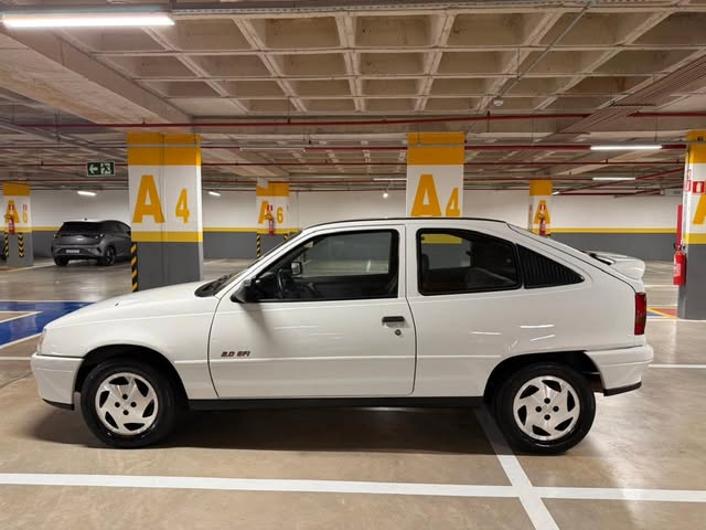 CHEVROLET KADETT SPORT 2.0 EFI - Imagem 6
