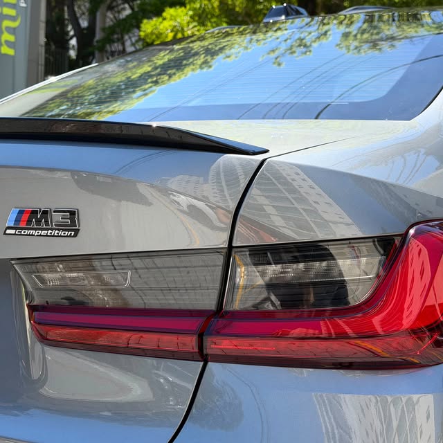 BMW M3 COMPETITION - Imagem 14