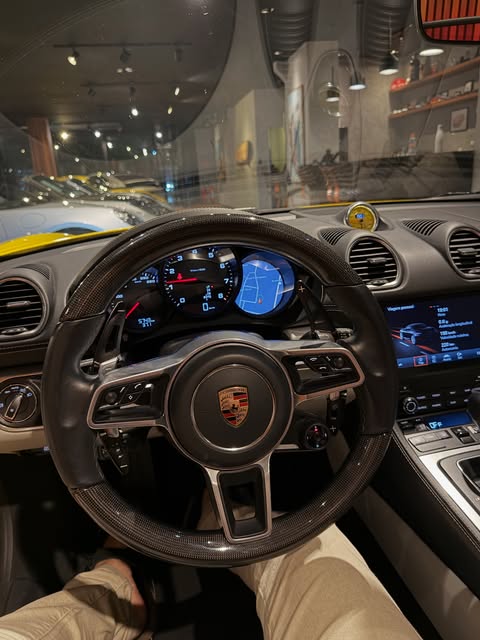 PORSCHE 718 BOXSTER - Imagem 13