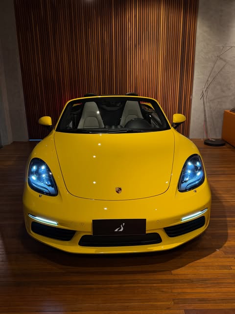 PORSCHE 718 BOXSTER - Imagem 16