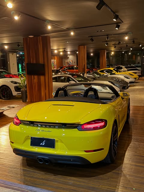 PORSCHE 718 BOXSTER - Imagem 3