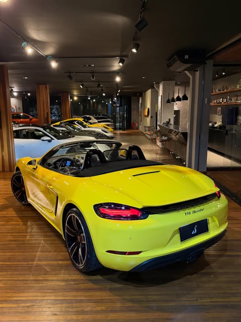 PORSCHE 718 BOXSTER - Imagem 5