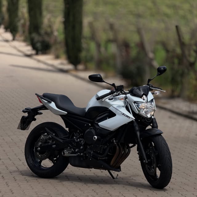 YAMAHA XJ6 - Imagem 16