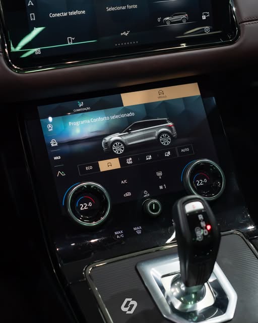 LAND ROVER EVOQUE P250 HSE R-DYNAMIC - Imagem 18