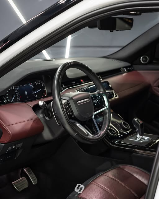 LAND ROVER EVOQUE P250 HSE R-DYNAMIC - Imagem 4