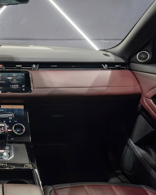LAND ROVER EVOQUE P250 HSE R-DYNAMIC - Imagem 9