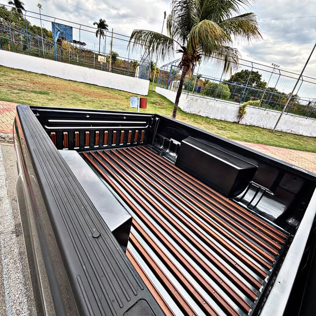 FORD F-250 XL-L - Imagem 12