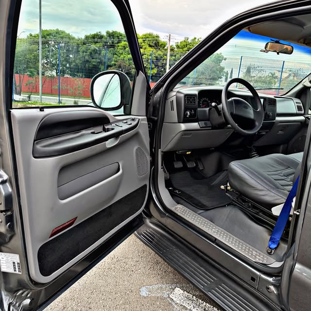 FORD F-250 XL-L - Imagem 10
