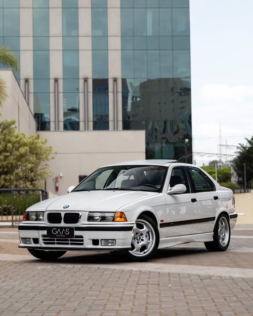 BMW M3 - Imagem 1