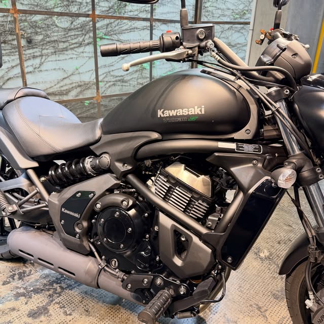 KAWASAKI VULCAN S ABS - Imagem 4