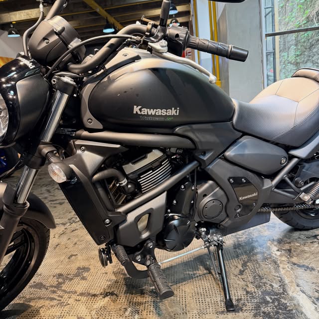 KAWASAKI VULCAN S ABS - Imagem 8