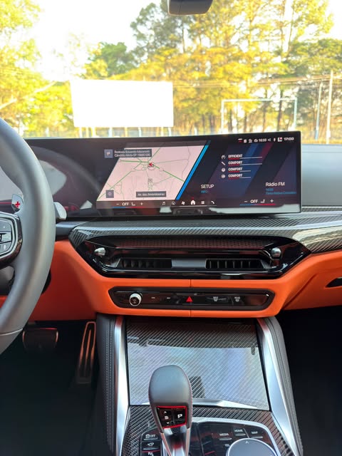 BMW M4 COMPETITION - Imagem 14