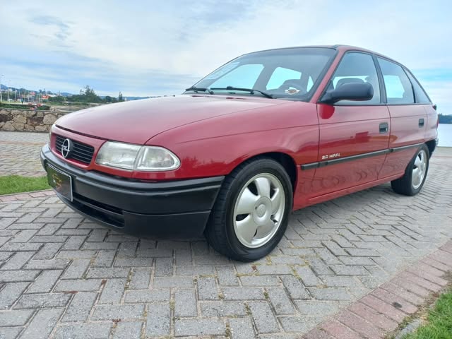 GM ASTRA GLS 2.0 TURBO - Imagem 2