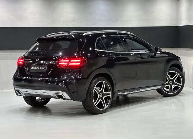 MERCEDES-BENZ GLA 250 - Imagem 4