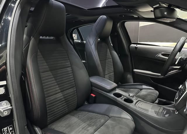 MERCEDES-BENZ GLA 250 - Imagem 7
