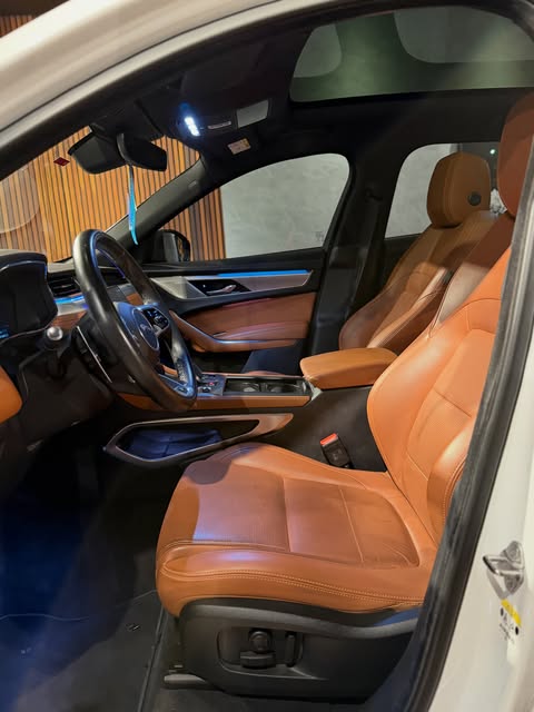 JAGUAR F-PACE SE P400E R-DYNAMIC - Imagem 9