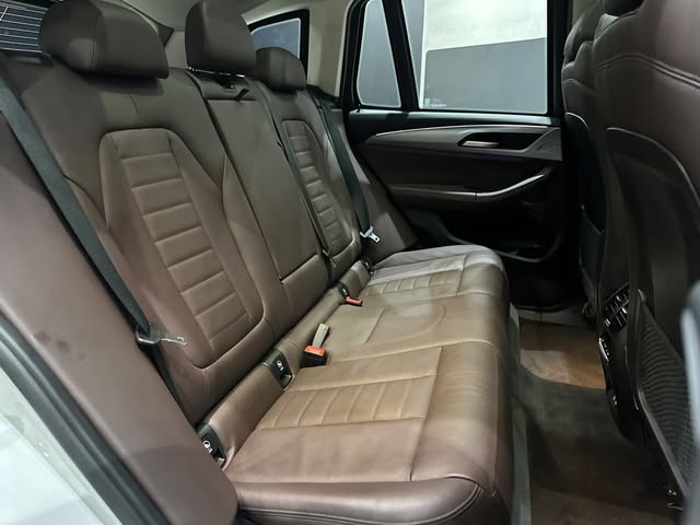 BMW X3 X LINE XDRIVE30E - Imagem 8