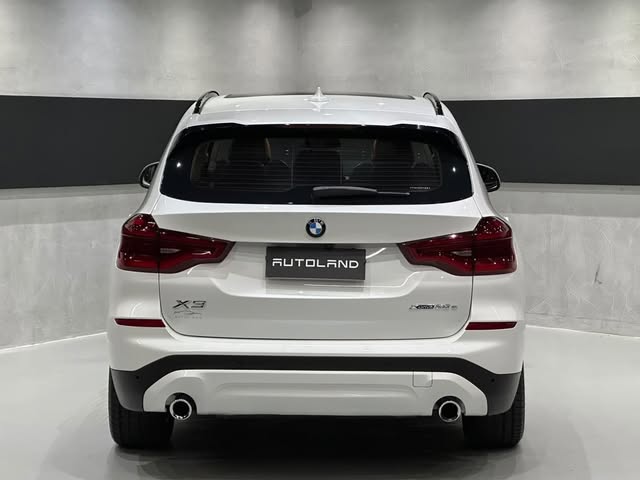 BMW X3 X LINE XDRIVE30E - Imagem 9