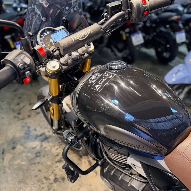 TRIUMPH SCRAMBLER - Imagem 10