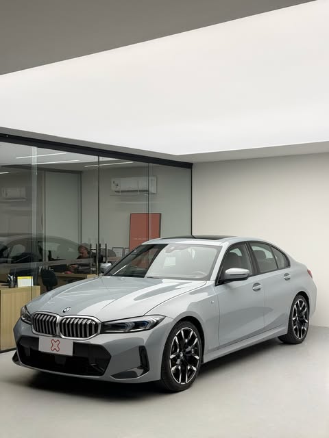 BMW 320I M SPORT - Imagem 1
