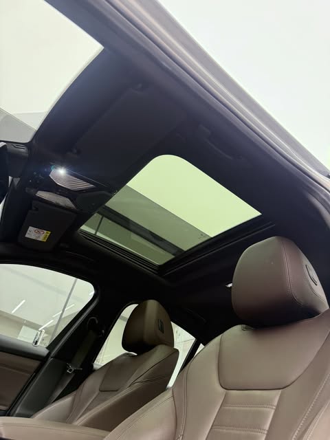 BMW 320I M SPORT - Imagem 6