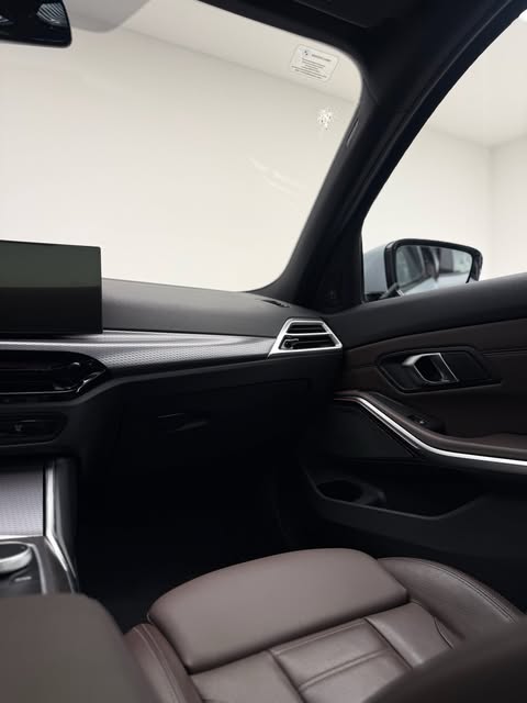 BMW 320I M SPORT - Imagem 8