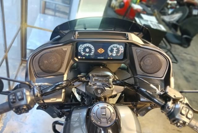 HARLEY-DAVIDSON ROAD GLIDE - Imagem 9