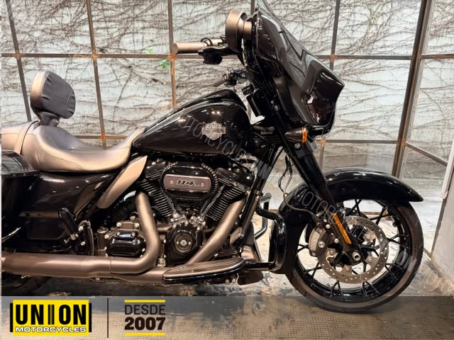 HARLEY-DAVIDSON STREET GLIDE SPECIAL - Imagem 5