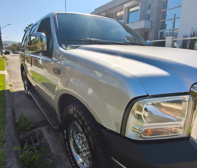 FORD F-250 TROPICAL / TROPIVAN - Imagem 13