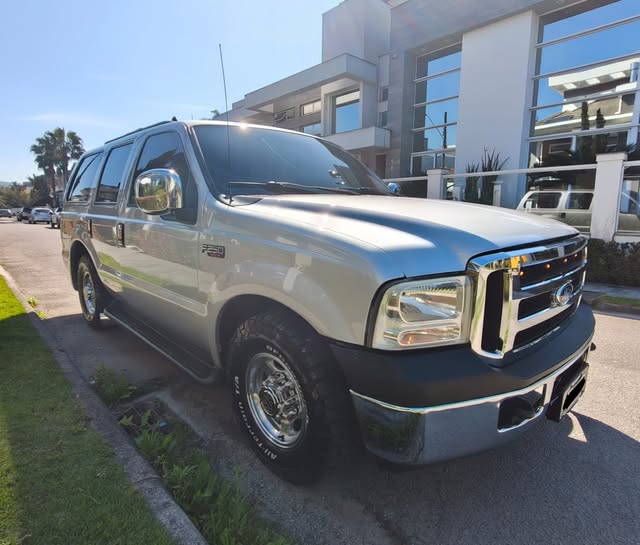 FORD F-250 TROPICAL / TROPIVAN - Imagem 4