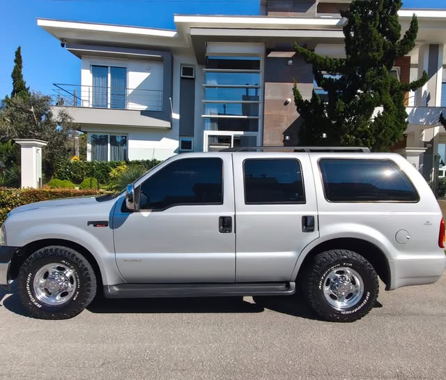FORD F-250 TROPICAL / TROPIVAN - Imagem 6