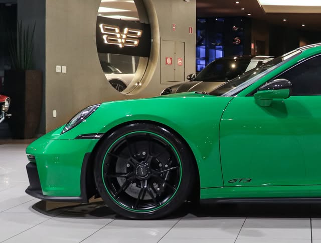 PORSCHE 911 GT3 - Imagem 1