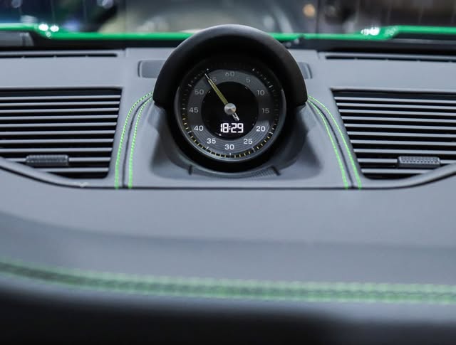 PORSCHE 911 GT3 - Imagem 11