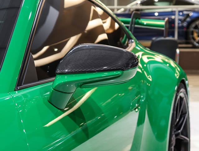 PORSCHE 911 GT3 - Imagem 18