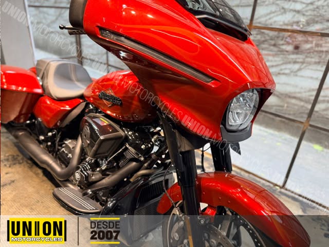 HARLEY-DAVIDSON STREET GLIDE - Imagem 6