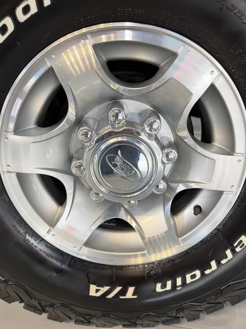 FORD F-250 XLT-L - Imagem 10