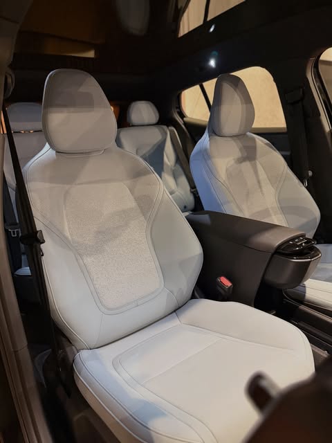 VOLVO EX30 ULTRA - Imagem 10