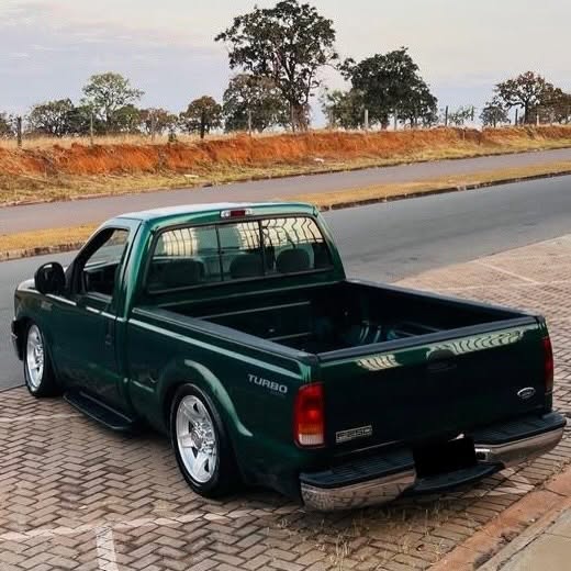 FORD F-250 XL-L - Imagem 4