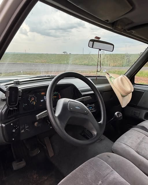 FORD F-1000 - Imagem 7