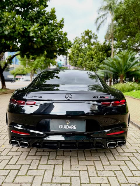 MERCEDES-BENZ AMG GT63 E-PERFORMANCE - Imagem 4