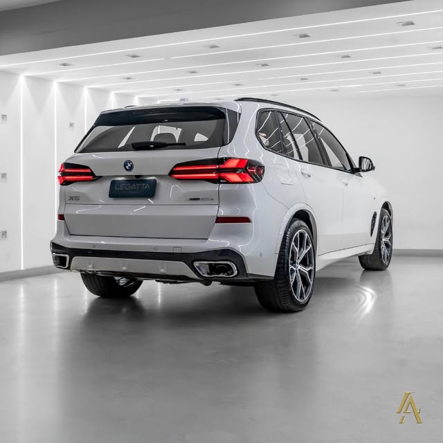 BMW X5 50E M SPORT - Imagem 4