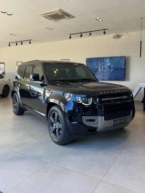 LAND ROVER DEFENDER SE X-DYNAMIC - Imagem 1