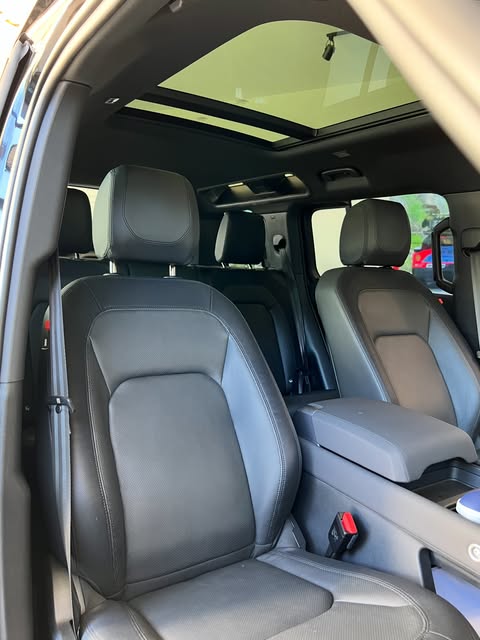 LAND ROVER DEFENDER SE X-DYNAMIC - Imagem 15