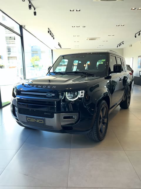 LAND ROVER DEFENDER SE X-DYNAMIC - Imagem 3