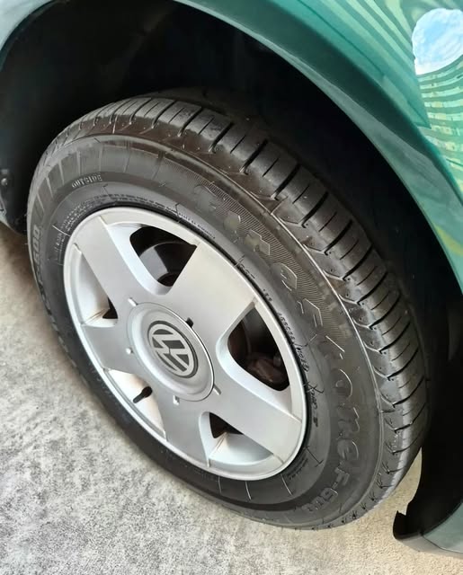 VOLKSWAGEN GOLF - Imagem 12
