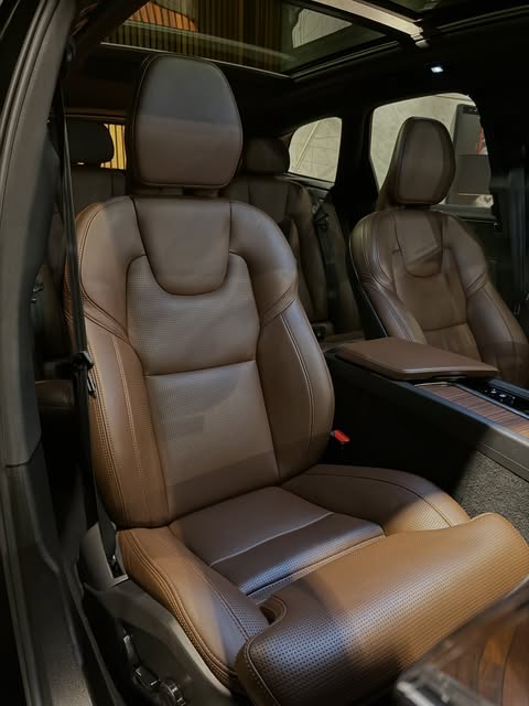 VOLVO XC60 T8 ULTIMATE - Imagem 13