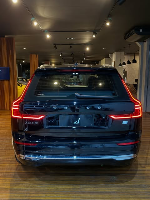 VOLVO XC60 T8 ULTIMATE - Imagem 5